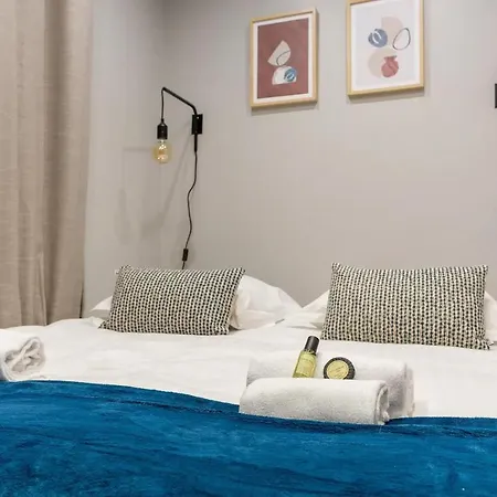 Center Of By Studio Prestige Paris